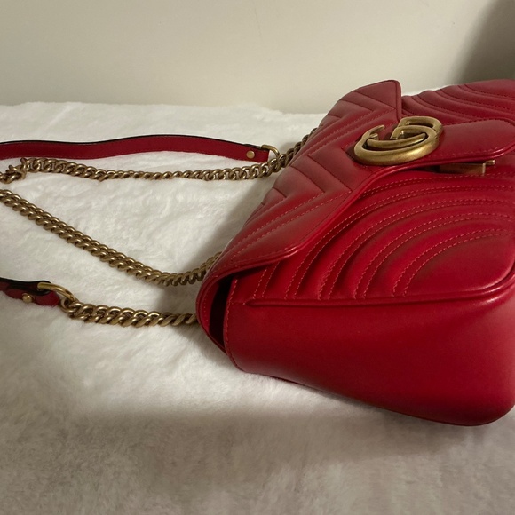 GUCCI MARMONT RED LEATHER SHOULDER/CROSSBODY BAG - Picture 7 of 16